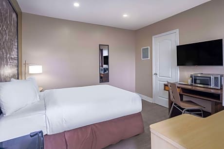 Double Room - Non-Smoking