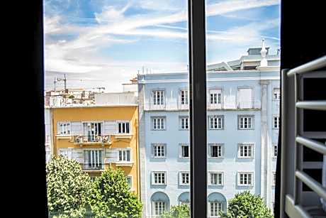 Bed in 6-Bed Mixed Dormitory Room
