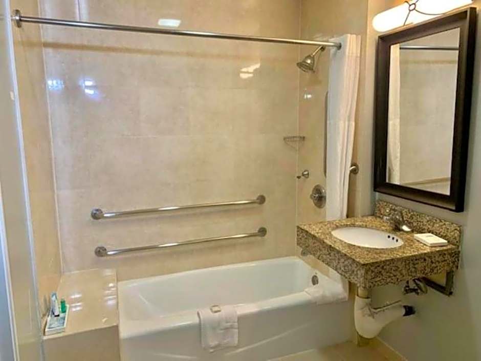 Tilt Hotel Universal-Hollywood, an AGA Collection Hotel