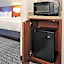Courtyard by Marriott Long Beach Airport