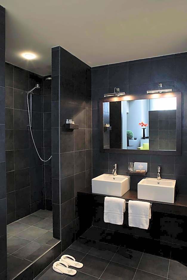 Best Western Cinemusic Hotel