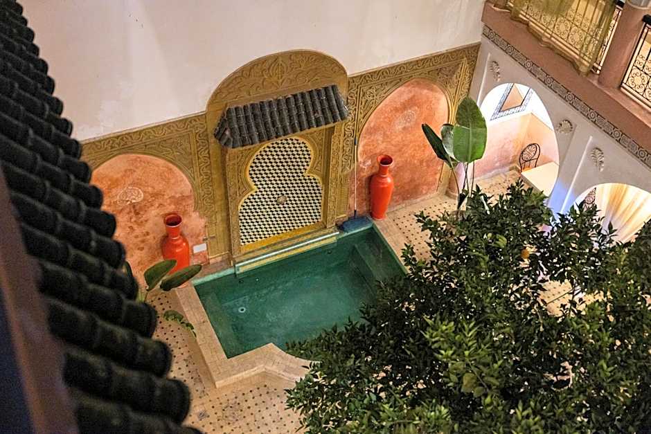 Riad Davina