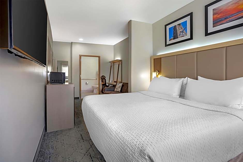 Best Western Roslyn-Long Island Hotel
