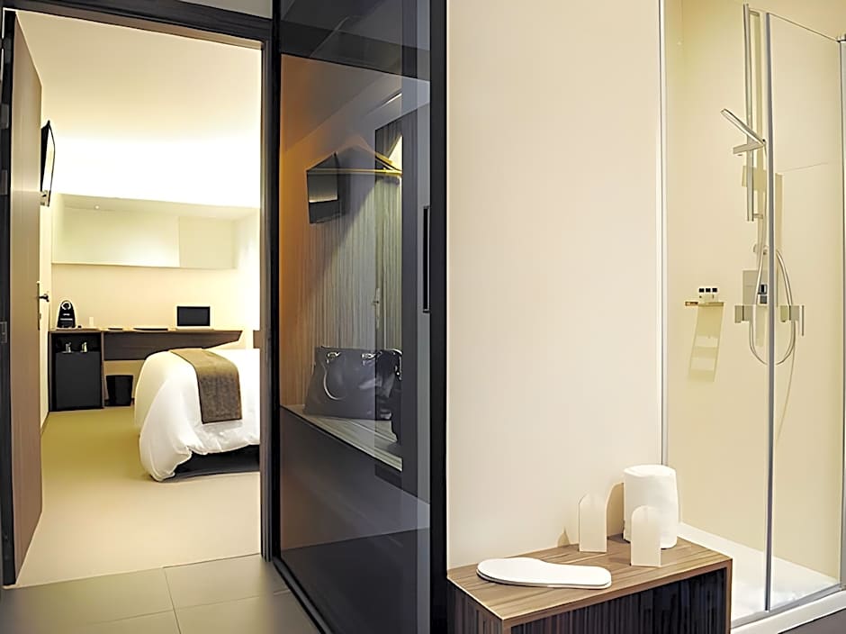 Air Rooms Madrid Airport by Premium Traveller