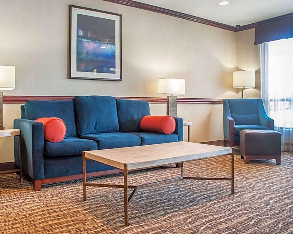 Quality Inn Near Walden Galleria Mall