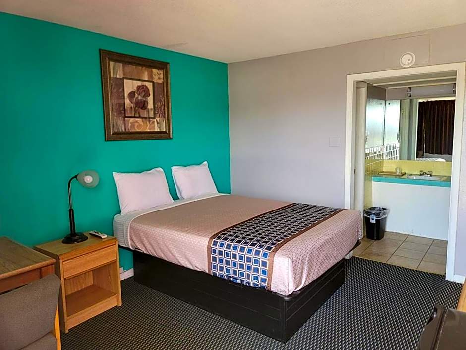 Lamplighter Inn By OYO Independence