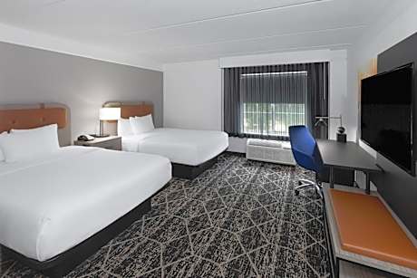 Deluxe Double Room with Two Double Beds - Non-Smoking