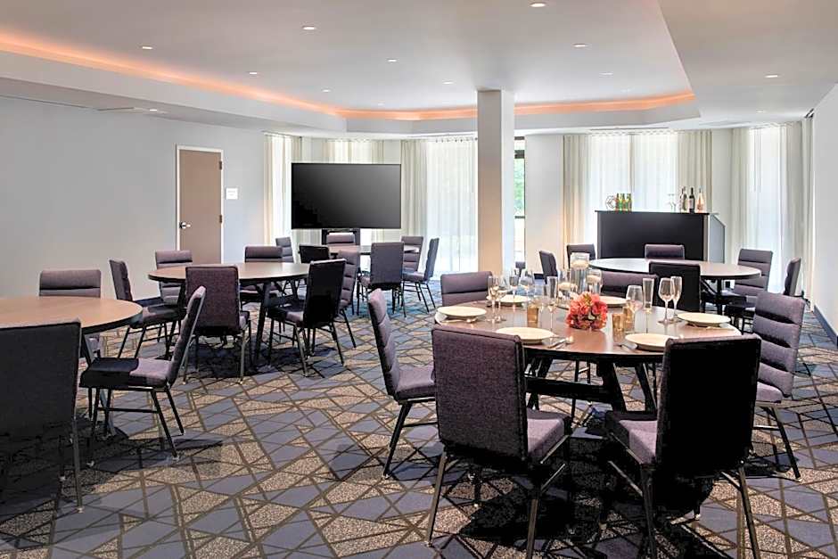 Courtyard by Marriott Philadelphia Plymouth Meeting