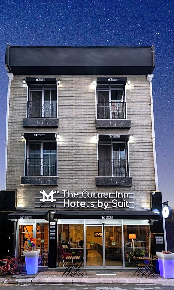 The Corner Inn Hotels By Suit