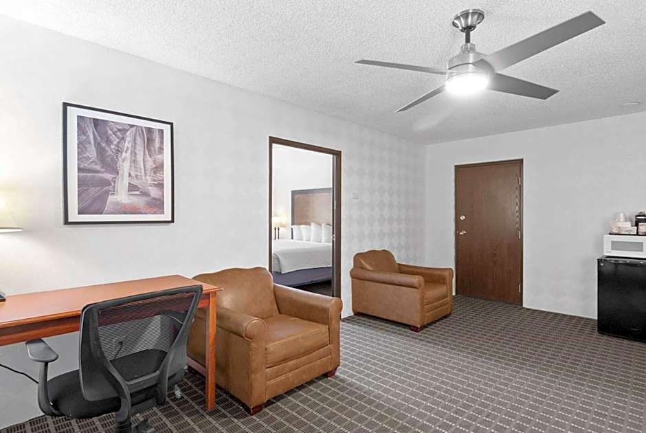 Ramada by Wyndham Richfield UT