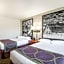 Super 8 by Wyndham Ripley
