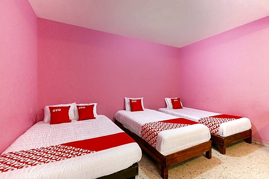 OYO Hotel Emperador