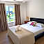 Bay Lodge Apartments