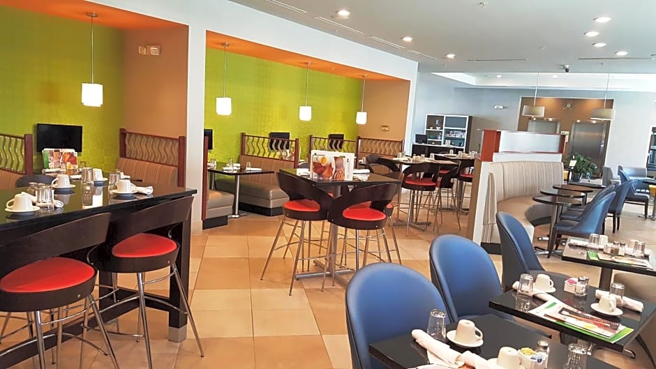 Holiday Inn Santee, an IHG Hotel