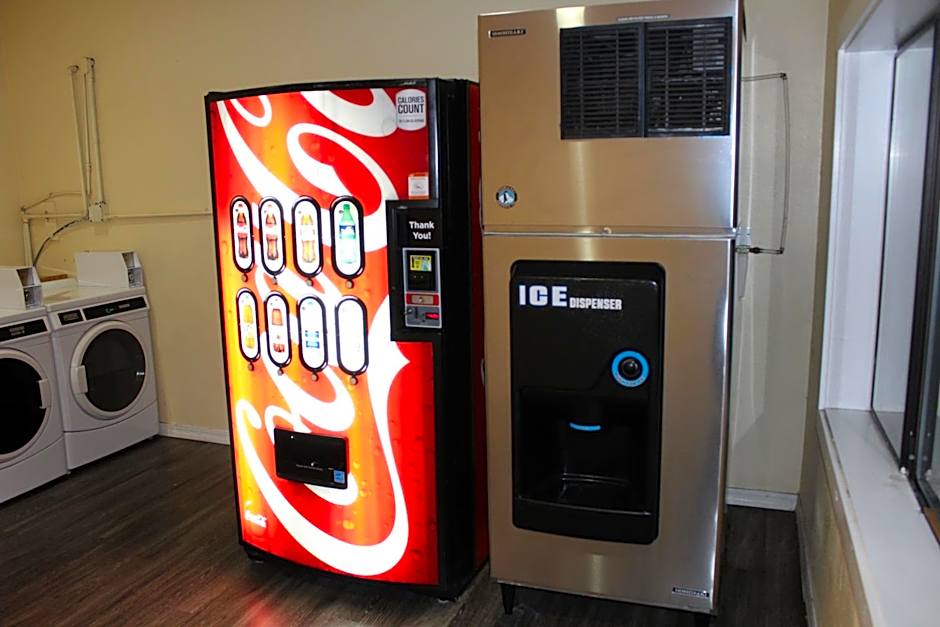 Rodeway Inn Medford South I-5