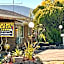 Golden Grain Motor Inn