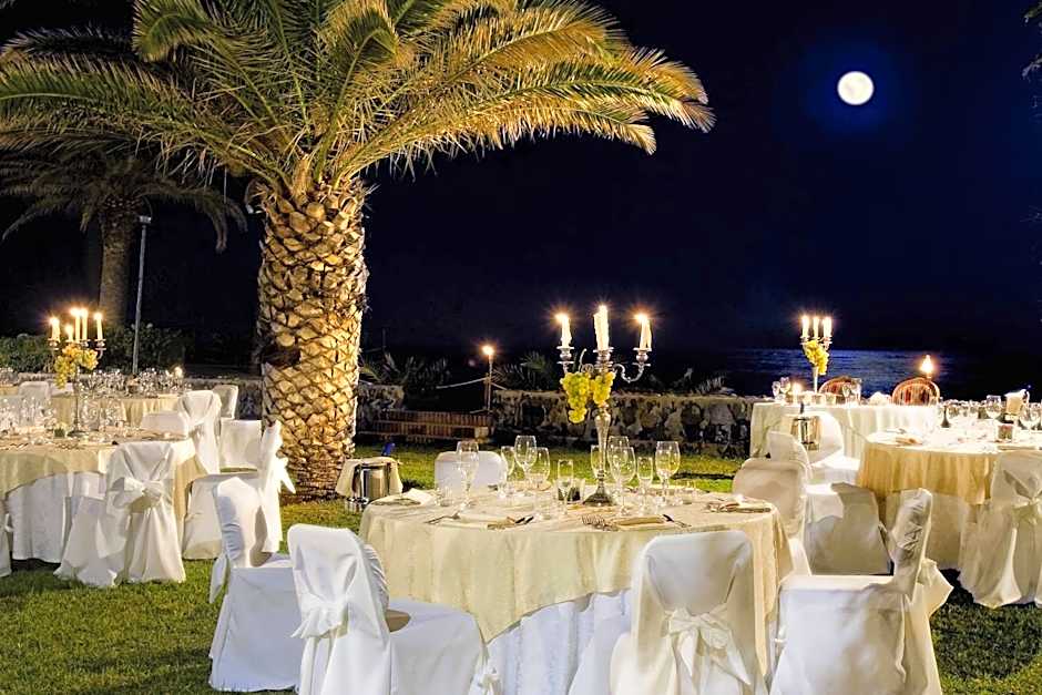 Delta Hotels by Marriott Giardini Naxos