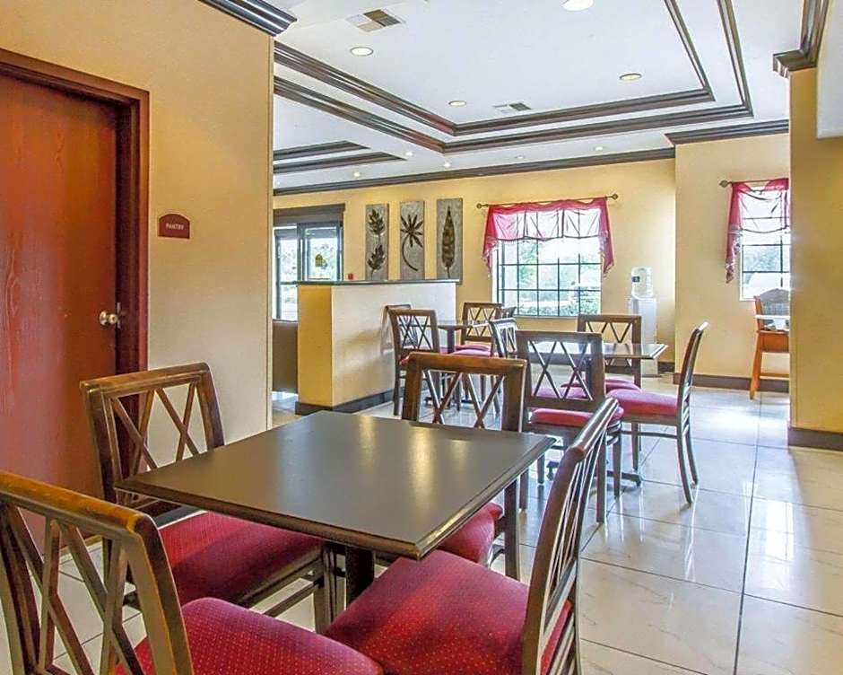 Comfort Inn & Suites Atoka