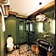 Retro Boutique Hotel