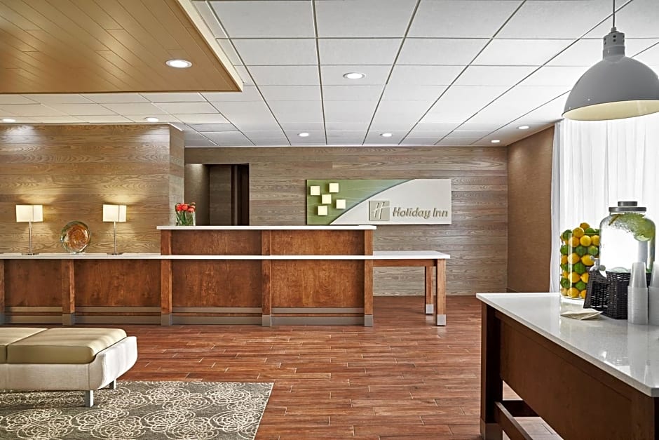Holiday Inn Alexandria at Carlyle By IHG