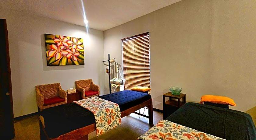 Seminyak Icon - by Karaniya Experience