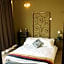 1 MINUTES TO TOWER SENTRAL INTAN HOMESTAY 6 ROOMS