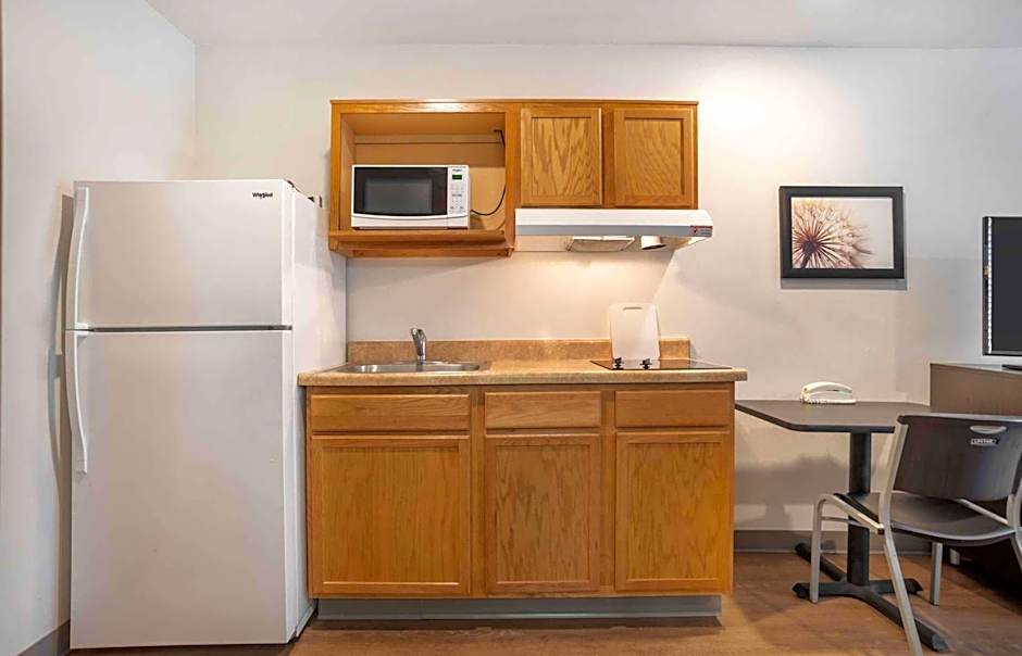 Extended Stay America Select Suites - Pensacola - Northeast