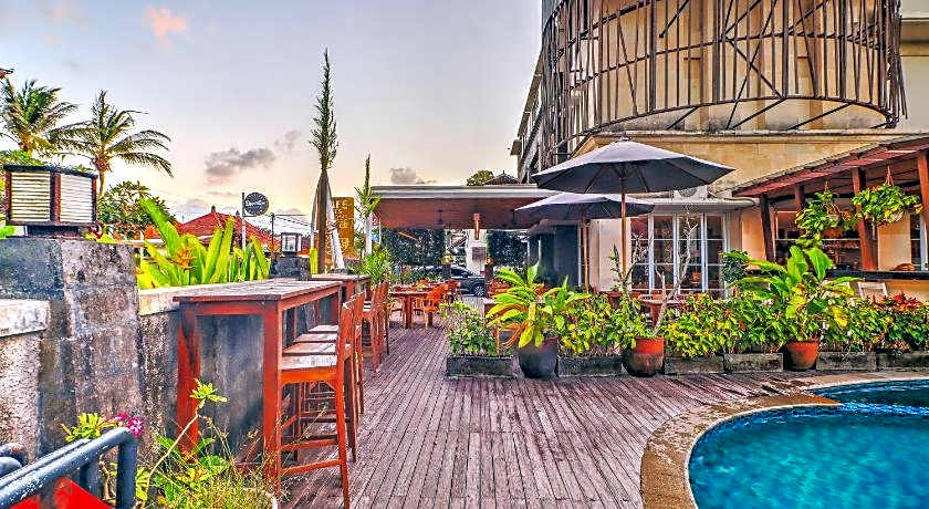 Palette Signature Hotel