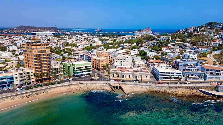 Casa Barros Vacation Condos