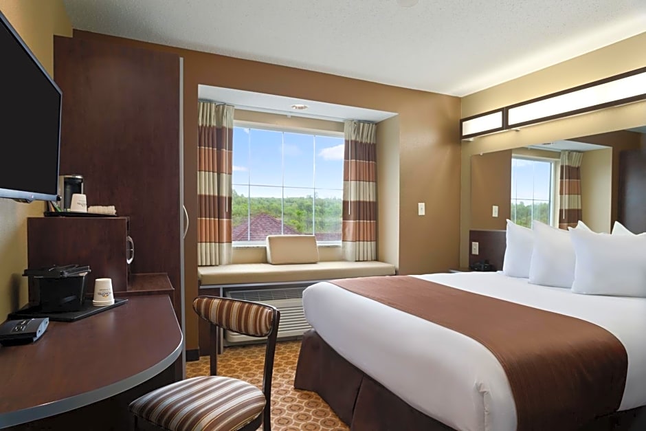 Sonesta Essential Fairmont