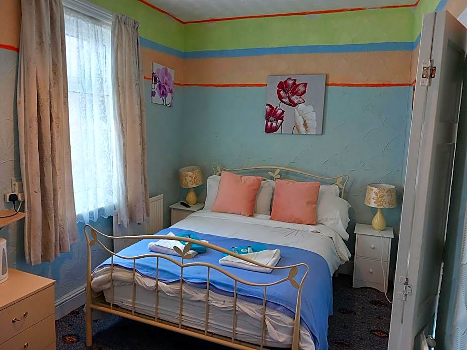 My Adam Hotel