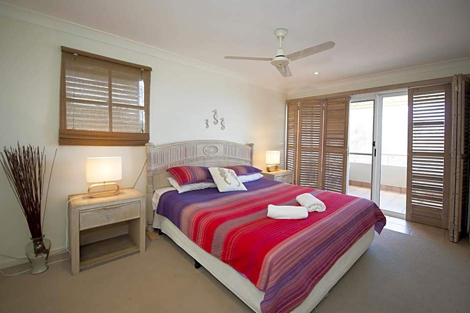 Samarinda Jewel by the Sea