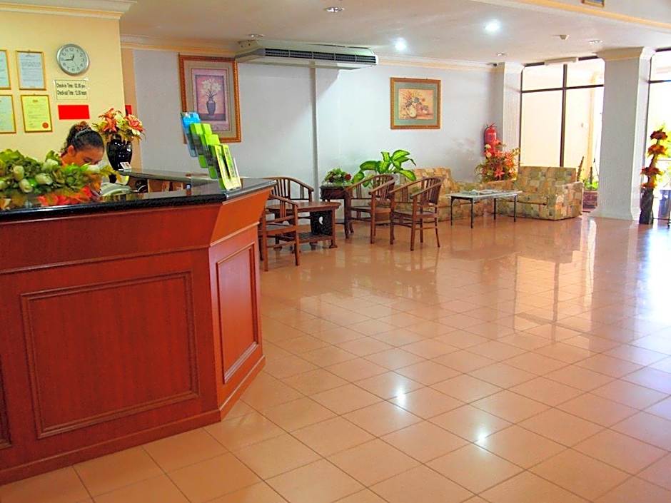 Lipis Plaza Hotel