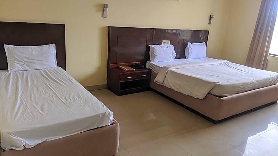 Hotel Uday Residency- by Excellent Hospitality
