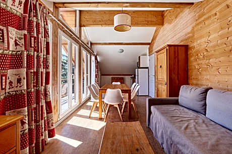 2 bedroom apart with sleeping alcove for 8 people