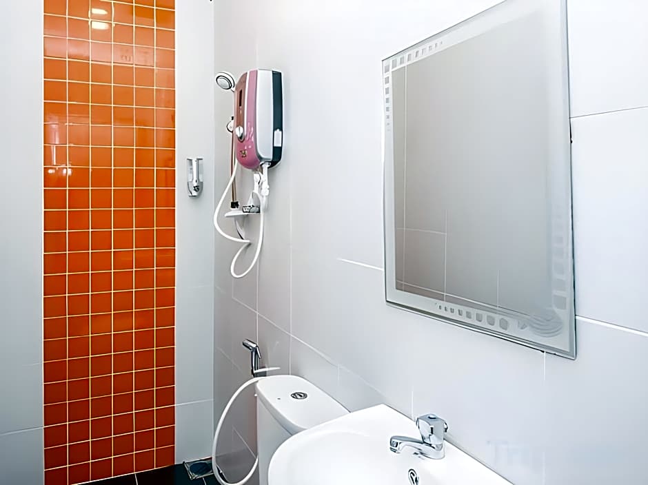 Big Orange Hotel Jitra