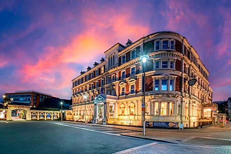 The Queen at Chester Hotel, BW Premier Collection