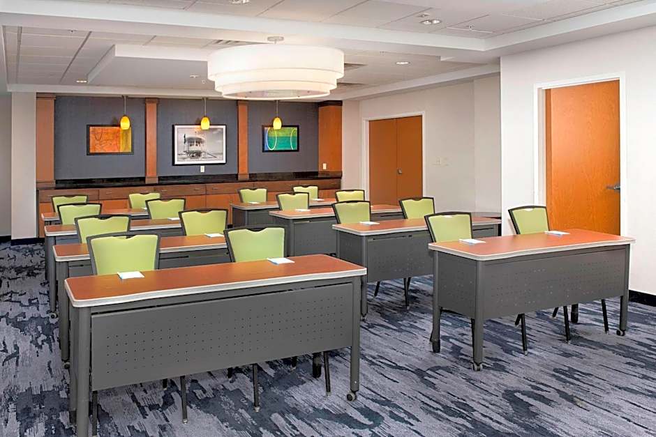 Fairfield Inn & Suites by Marriott Miami Airport South