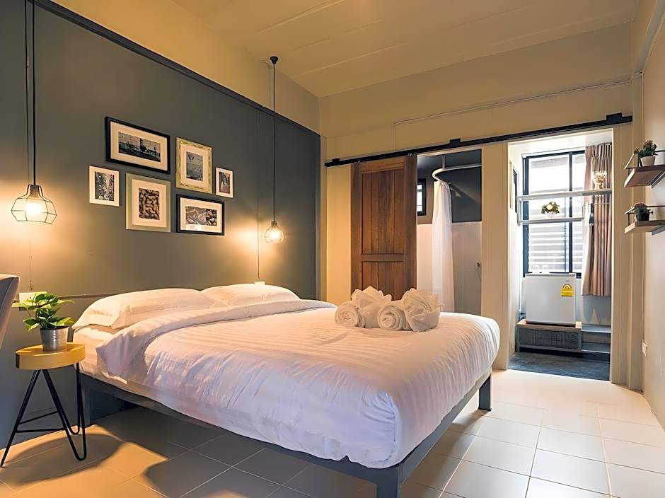 Photo 1 of 49 of Cozy Inn Chiang Mai