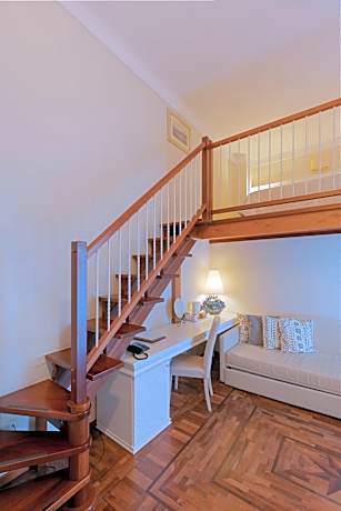 Superior Triple Room with Terrace