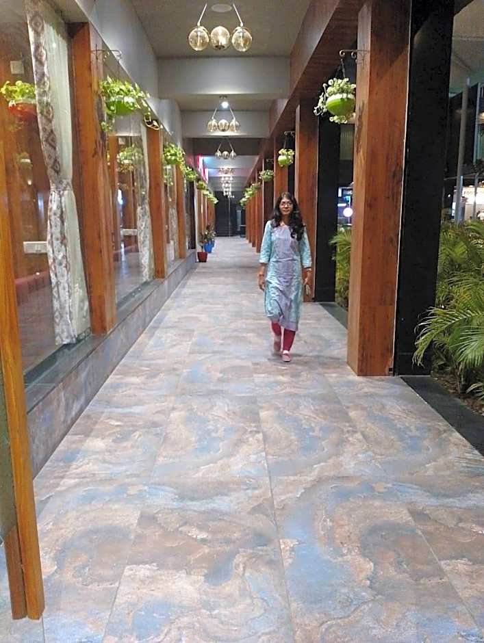 Hotel Maple Tree Inn – Mehsana, TN
