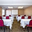 Ramada Hotel & Conference Center by Wyndham Plymouth