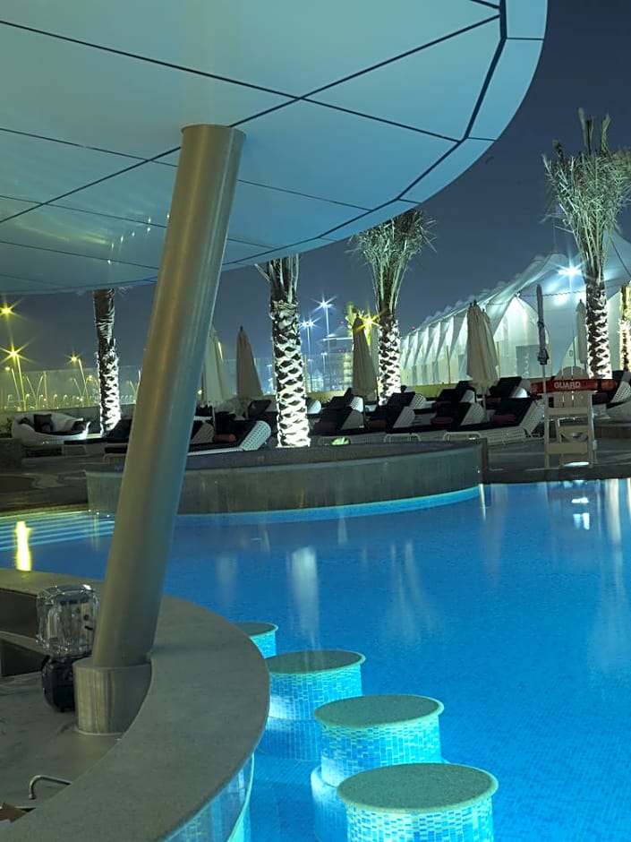 Yas Plaza Marina By Ihg