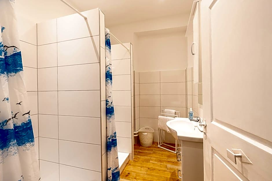 Ott's Hotel Weinwirtschaft & Biergarten Weil am Rhein/Basel