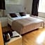Nordfjord Hotell - Bryggen