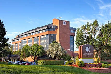 DoubleTree By Hilton Hotel Denver North
