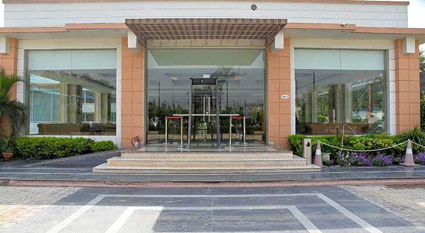 Opulent By Udman Chattarpur