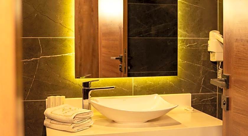 Yildiz Life Hotel