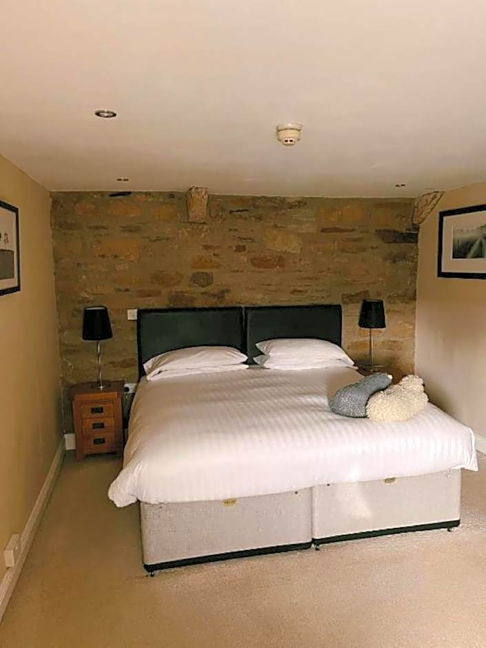 Photo 1 of 3 of Classic 1 Double Bed or 2 Beds