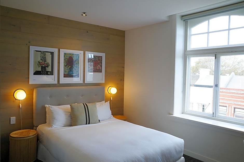 Crown Hotel Surry Hills